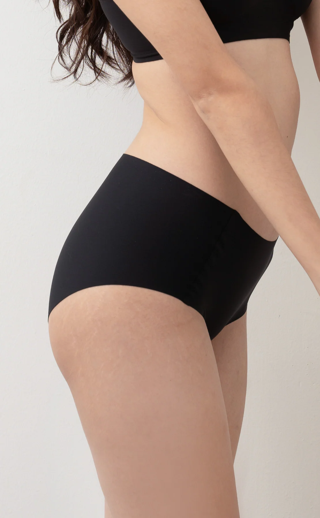 101_975f79e0-86d8-4ed3-ba29-e21fb397e7fb_1800x1800